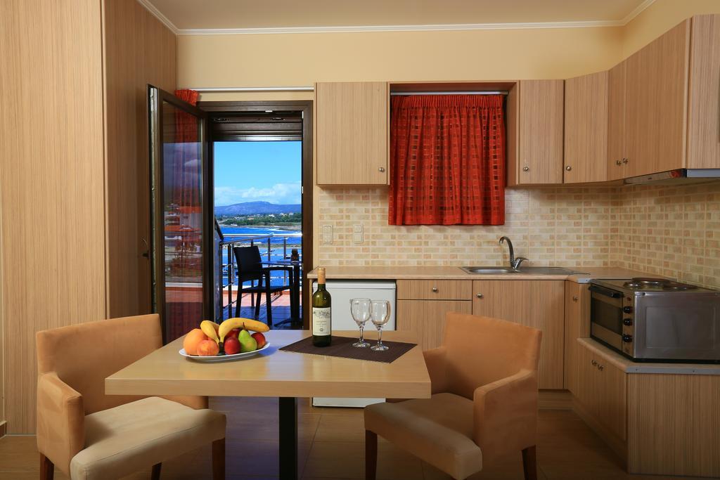 Faros Luxury Suites Marathopoli Exteriér fotografie