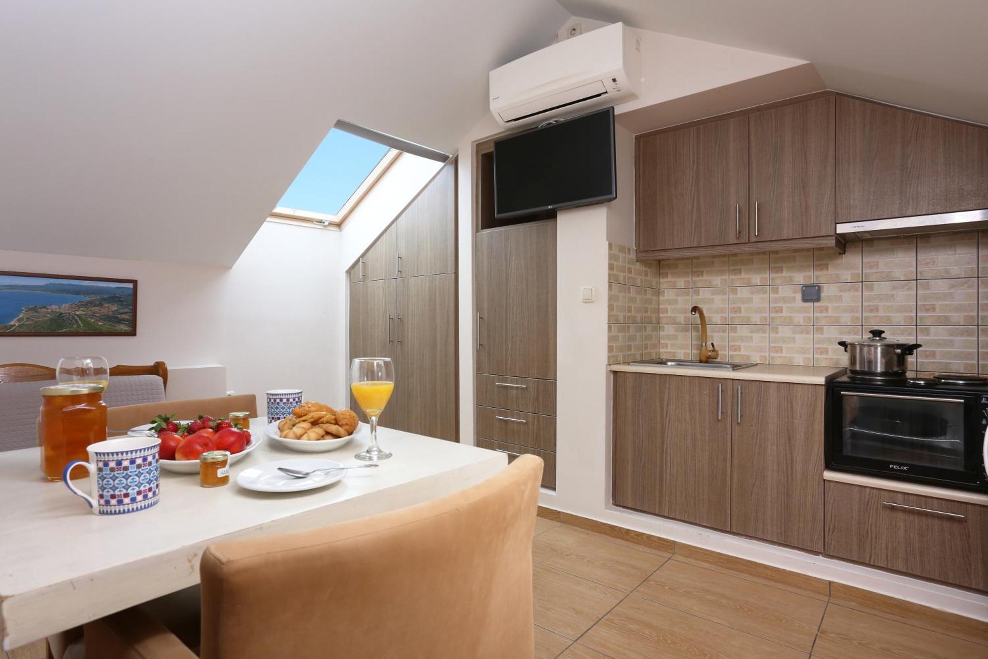 Faros Luxury Suites Marathopoli Exteriér fotografie