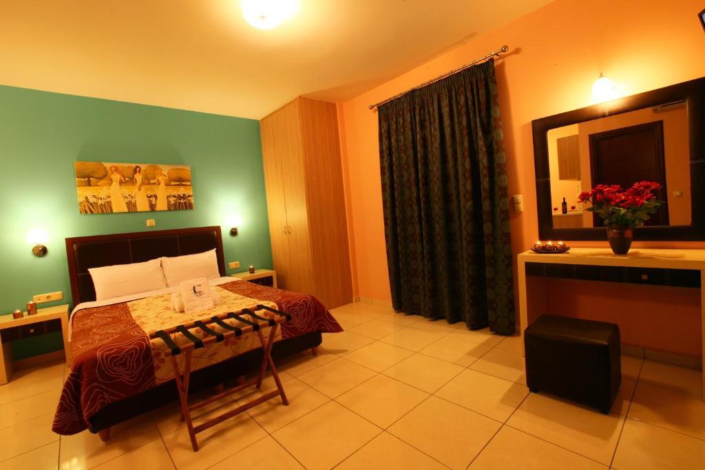Faros Luxury Suites Marathopoli Exteriér fotografie