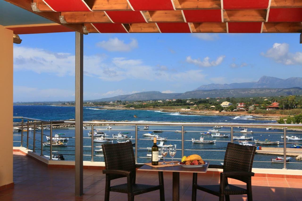 Faros Luxury Suites Marathopoli Exteriér fotografie